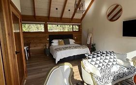 Rainy Hill Retreat - The Loft